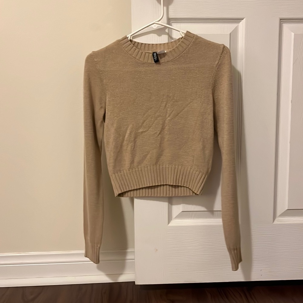 Beige longsleeve